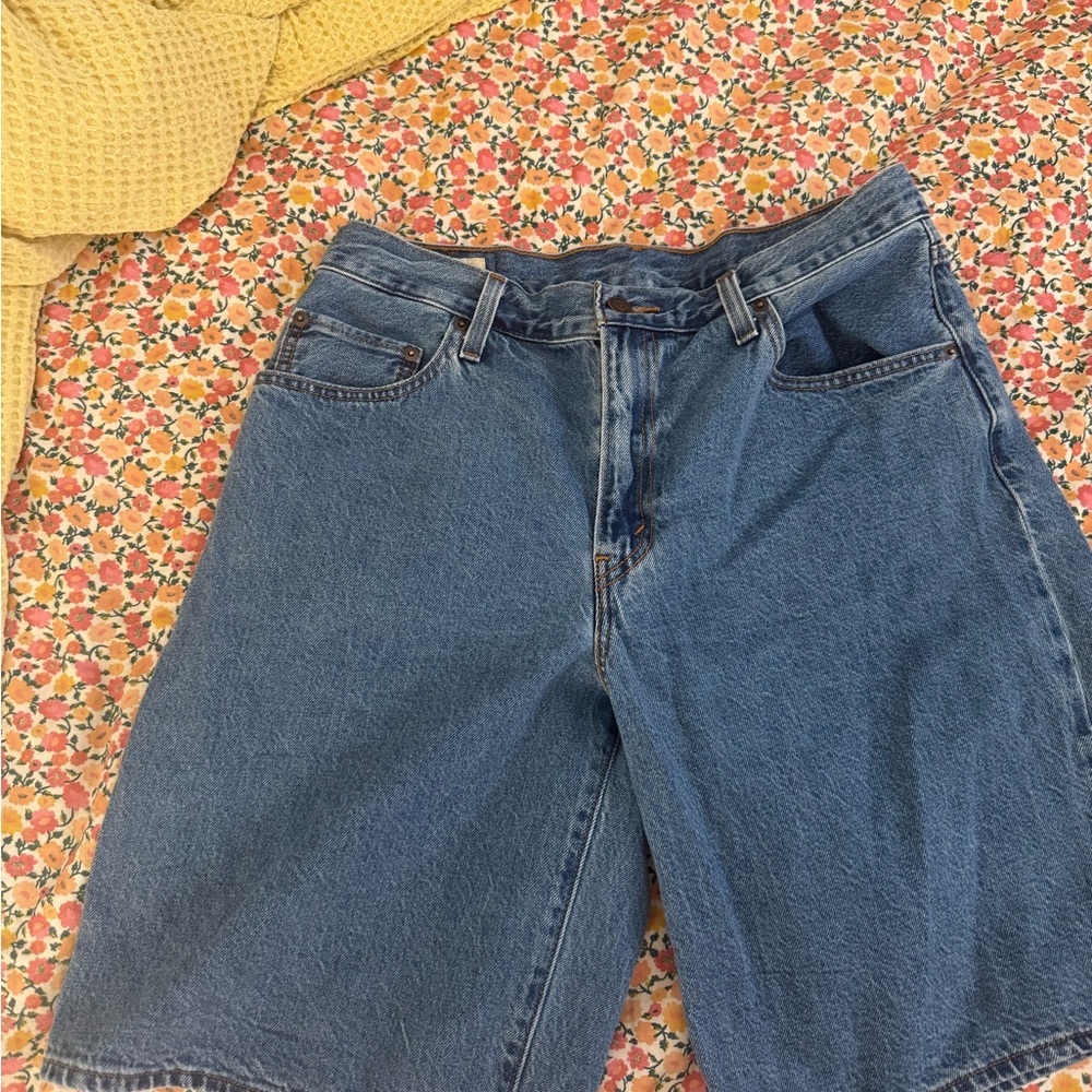 Levi's Baggy Dad Jort